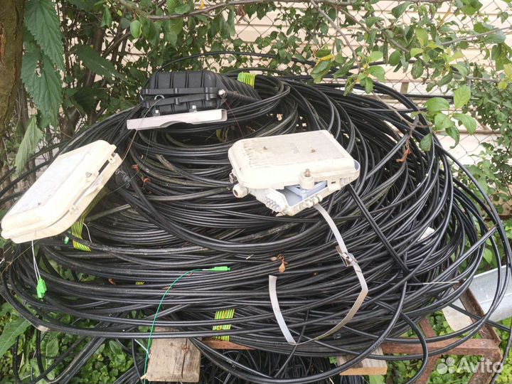 Интернет кабель