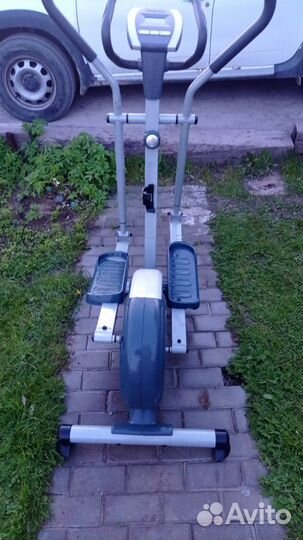 Эллиптический тренажер torneo