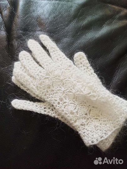 Перчатки ажурные вязаные