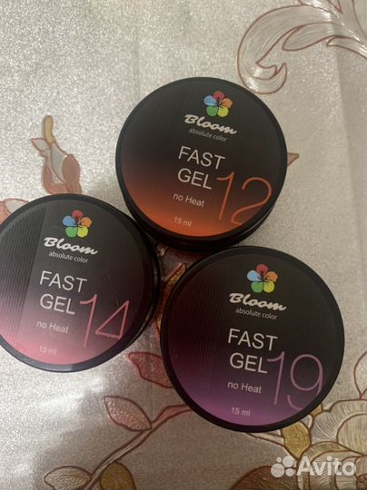 Для наращивания ногтей