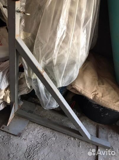 Профессиональный мешок для бокса с кронштейном