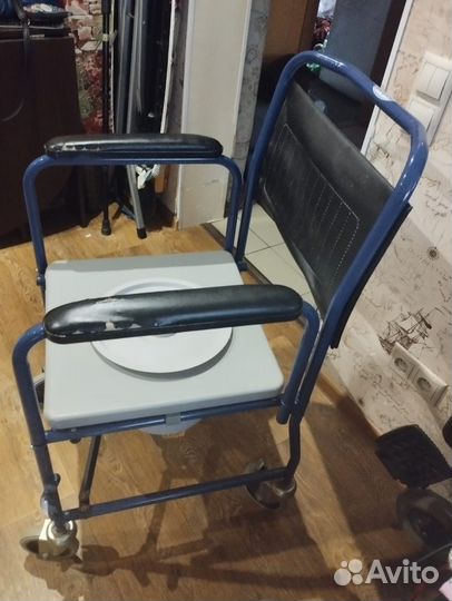 Стул с санитарным оснащением