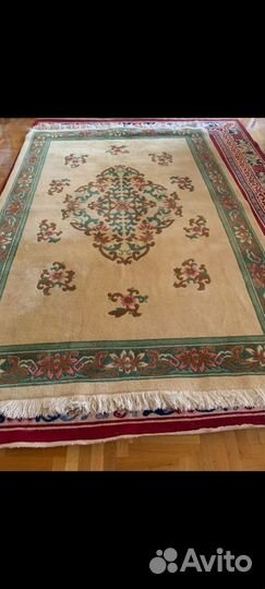 Ковер шерстяной