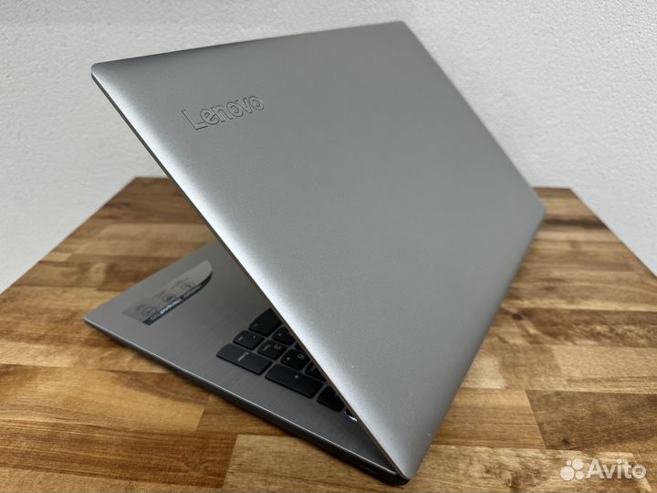 Игровой Lenovo идеал Core i3-7100 12Gb SSD256+500