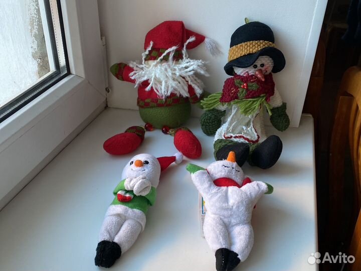 Игрушки новогодние Дед Мороз, Снеговик, елочка