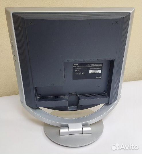 Монитор Sony SDM-HX73 17