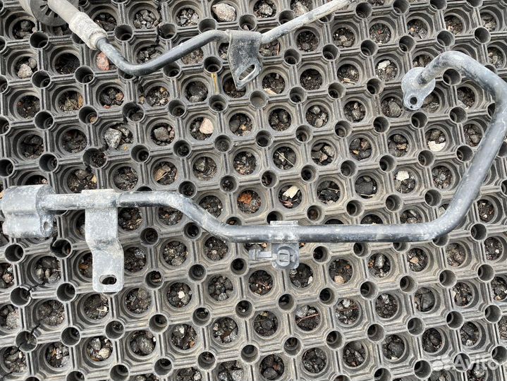 Трубка кондиционера 2016г. Renault T