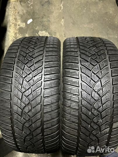 Goodyear UltraGrip Performance Gen-1 245/40 R18