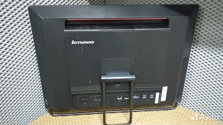 Моноблок Lenovo ThinkCentre M93z, 23