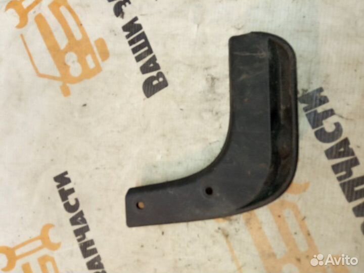 Брызговик задний правый Kia Rio 4 X-line G4FG 2019