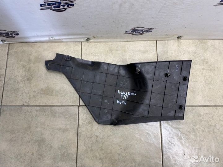 Накладка центральной консоли Nissan Qashqai MR20DE