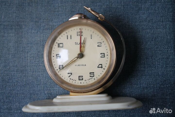 Часы настольные. СССР. Слава. Ракета