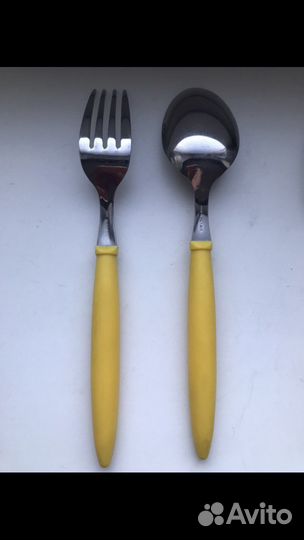 Продам Вилку и Ложку Компании nestle Maggi