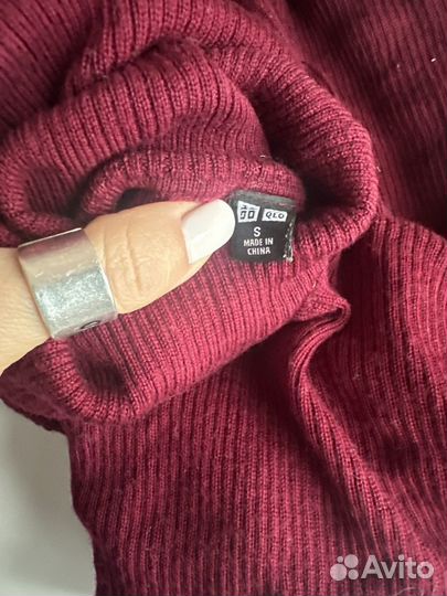 Водолазка из тонкой шерсти Uniqlo s бордо