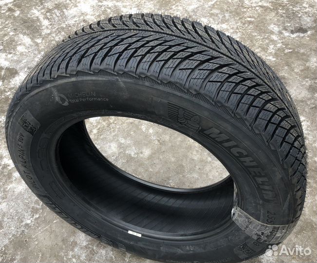 Michelin Pilot Alpin 5 225/45 R18