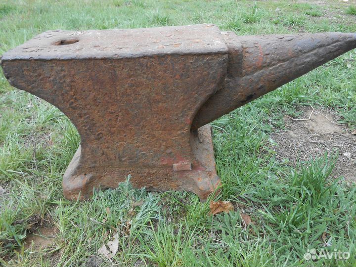 Кузнечная наковальня СССР