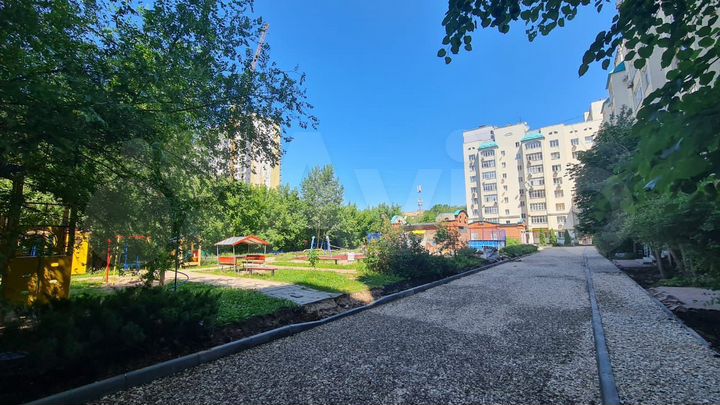 3-к. квартира, 84 м², 8/16 эт.