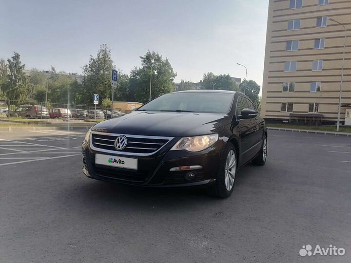Volkswagen Passat CC, 2010