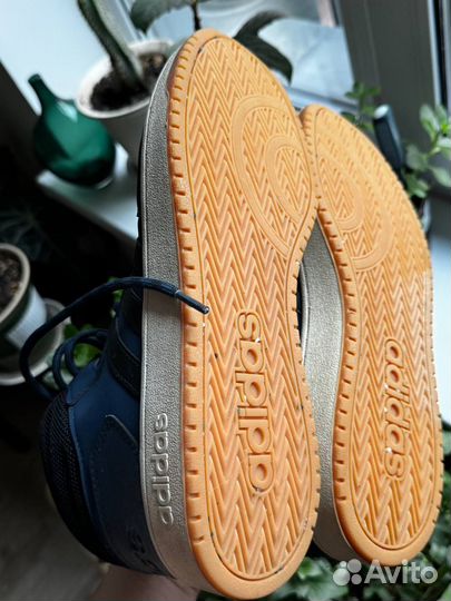 Кроссовки утепленные мужские adidas