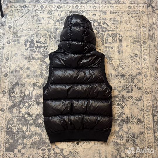 Жилетка Moncler