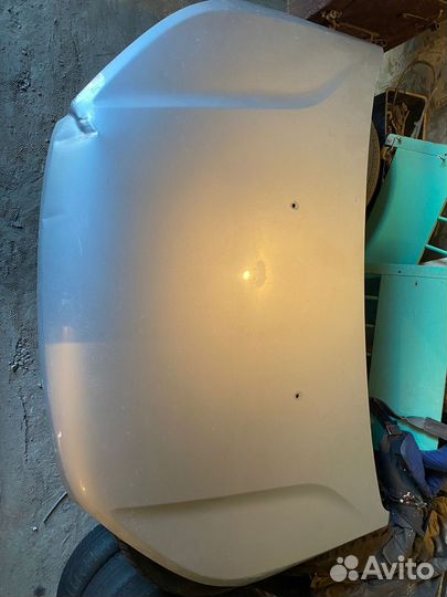 LADA x-ray капот