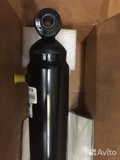 25979391 Амортизатор задний новый Arnott