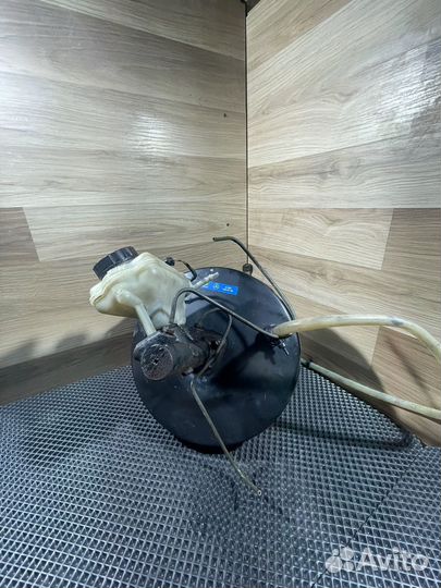 Вакуумный усилитель тормозов Vito w638 A0004306708