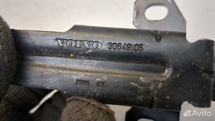 Замок багажника Volvo XC90