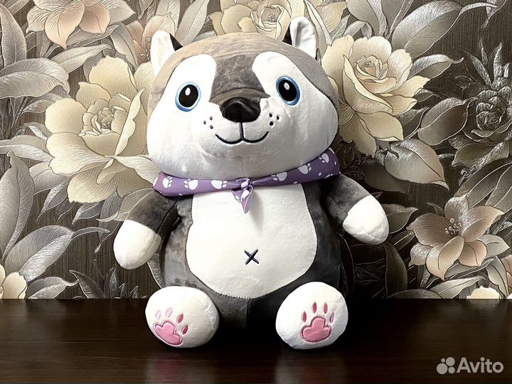 Игрушка с пледом 3в1. Серая собака или хакси