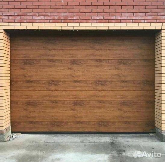 Ворота секционные Алютех