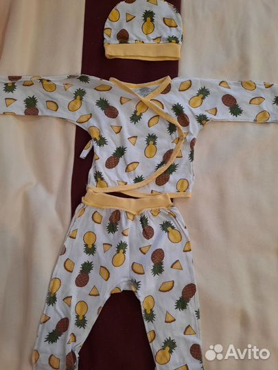 Костюмы для новорожденных 3 шт