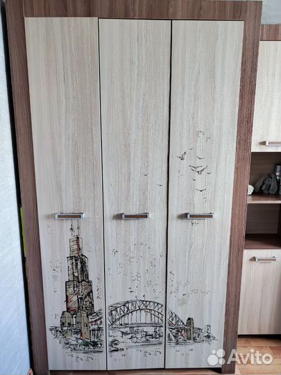 Модульная стенка 
