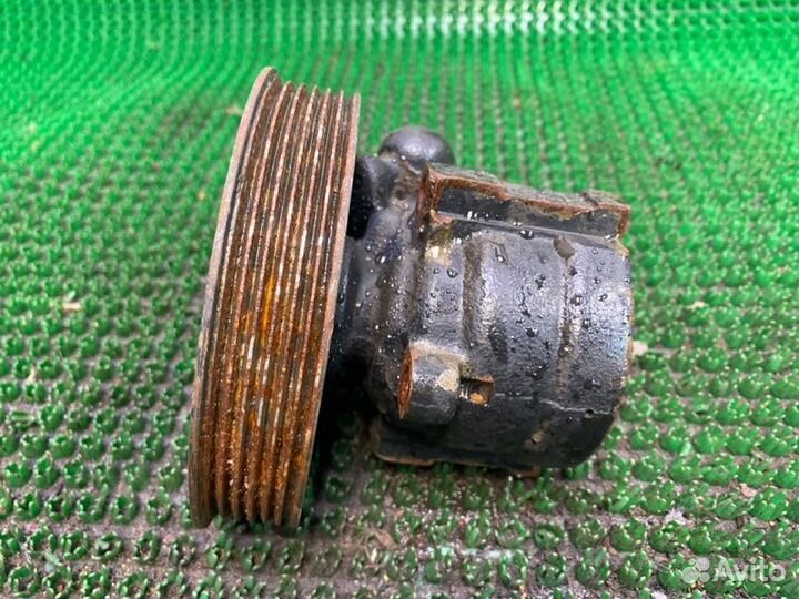 Насос гидроусилителя Renault Logan K7M710 2005