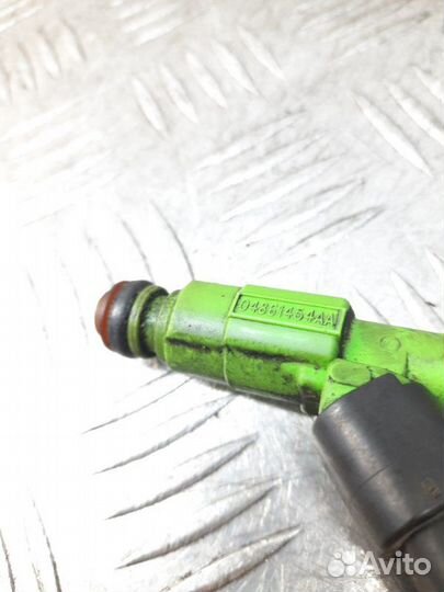 Форсунка Chrysler Voyager минивэн 3.3 EGA 2003