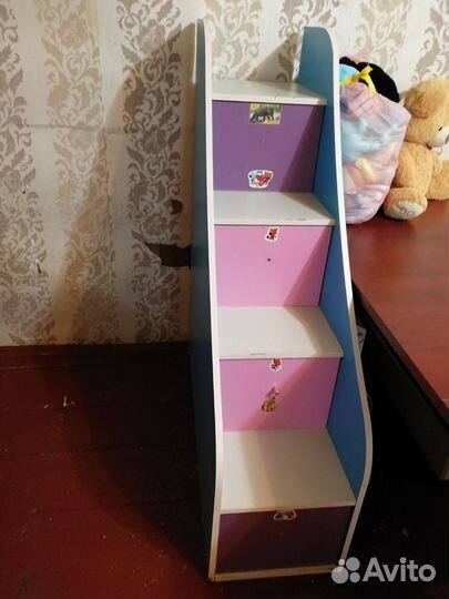 Стеллаж лесенка