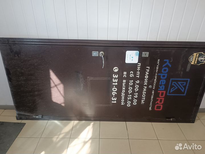 Дверь входная металлическая