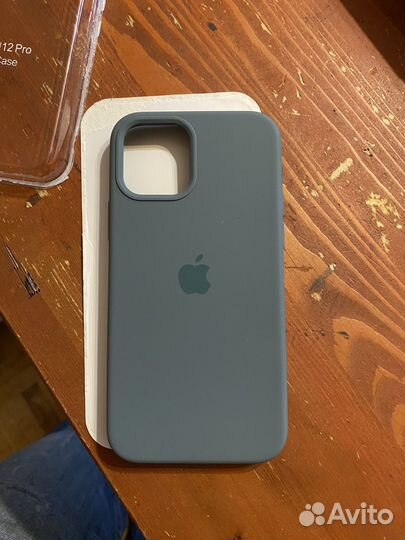 Чехол на iPhone 12 /12 pro, зелёный
