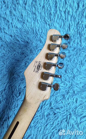 Гитара cort + комбик marshall, чехол