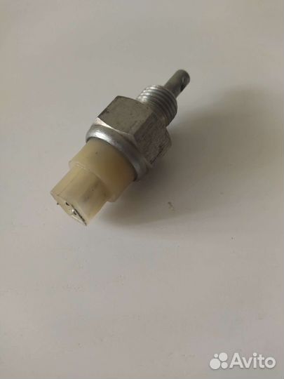 Датчик заднего хода ваз 2108