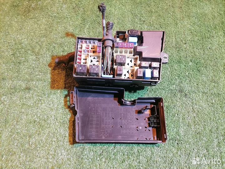 Блок предохранителей Mazda Axela bkep