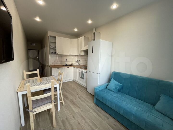 2-к. квартира, 42 м², 13/17 эт.