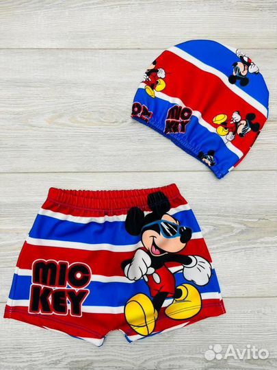 Купальник и купальные трусы