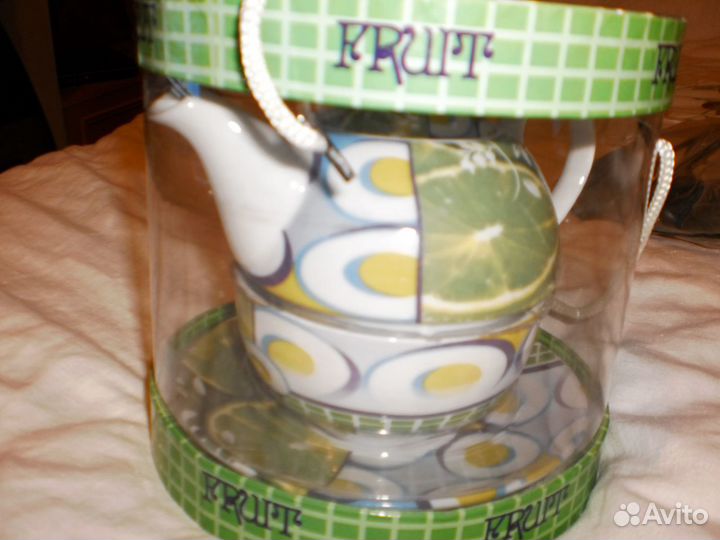 Продам новую Чайную пару