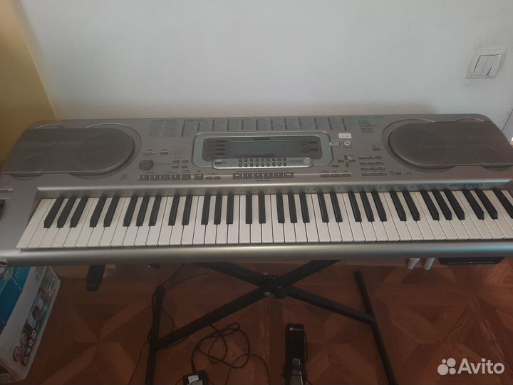 Синтезатор Casio WK-3300