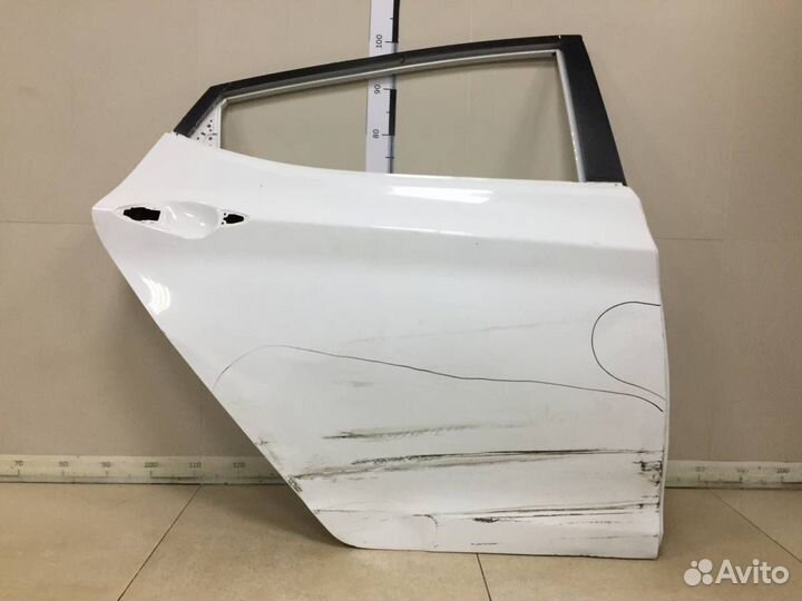 Дверь задняя правая Hyundai Elantra