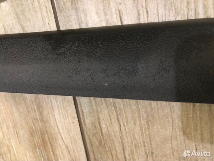 Накладка на порог салона задняя правая Ford Focus