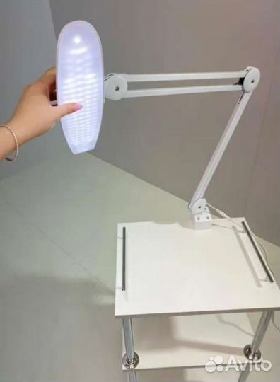 Лампа безтеневая