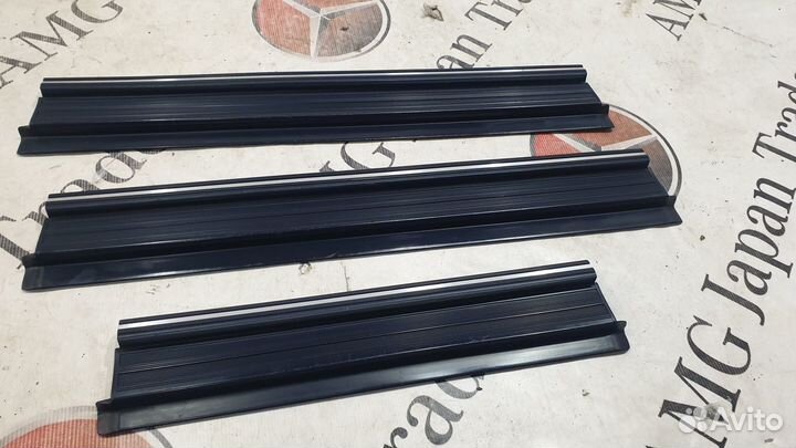 Порожки салонные на mercedes Benz 126 SE