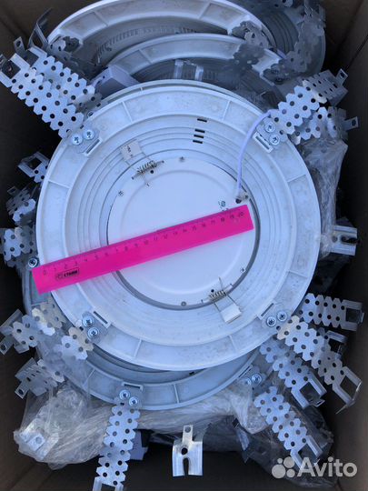 Светильник потолочный