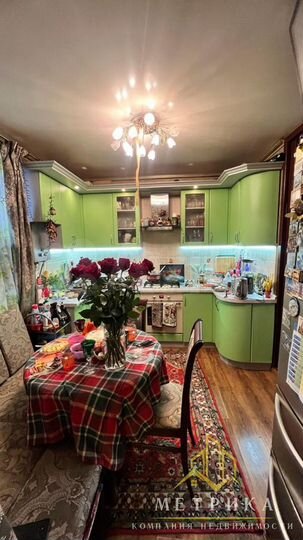 3-к. квартира, 90 м², 1/1 эт.